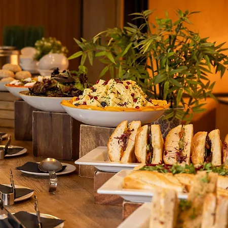 Holiday Inn London - Whitechapel By Ihg-3